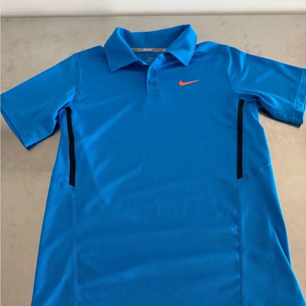 Nike Polo Shirt Blue and Orange Performance Fabric - Picture 9 of 9